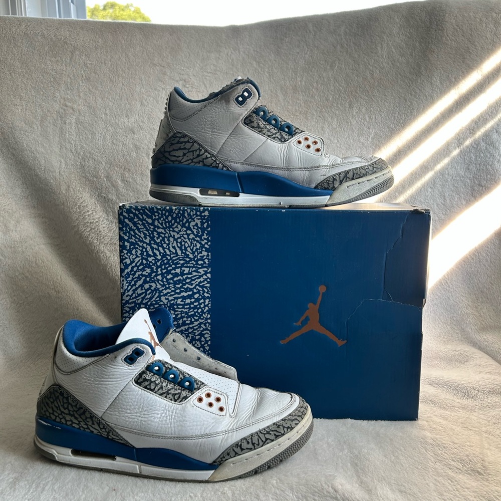 Air Jordan 3 Retro OG Wizards Blue Size 9